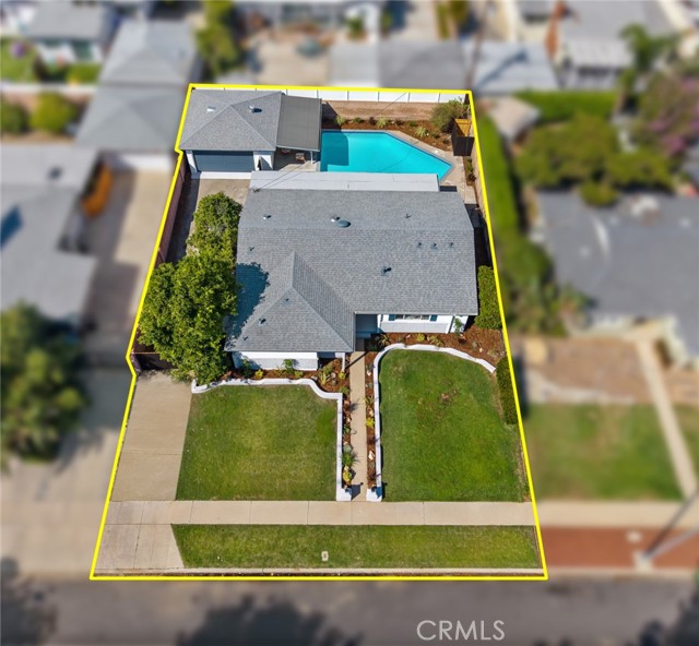 16257 16257 Los Alimos, Granada Hills CA: https://media.crmls.org/medias/b72b518b-1ab9-4445-bcea-fb26a0238776.jpg