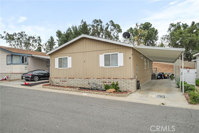 Detail Gallery Image 2 of 19 For 3700 Quartz Canyon #6,  Riverside,  CA 92509 - 4 Beds | 2 Baths