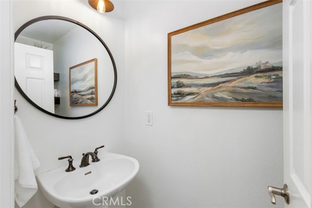 11 Chadron Circle, Ladera Ranch CA: https://media.crmls.org/medias/b72be73f-43a3-48ae-a179-b446d5183ef4.jpg