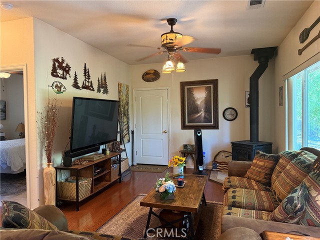 Detail Gallery Image 17 of 47 For 3502 Comet Mine, Mariposa,  CA 95338 - 3 Beds | 2 Baths
