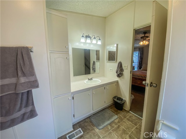 Detail Gallery Image 13 of 17 For 5800 Hamner Ave #565,  Corona,  CA 91752 - 3 Beds | 2 Baths