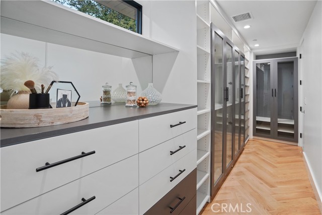 Detail Gallery Image 22 of 53 For 3822 1/2 Laurel Canyon Bld, Studio City,  CA 91604 - 6 Beds | 6 Baths