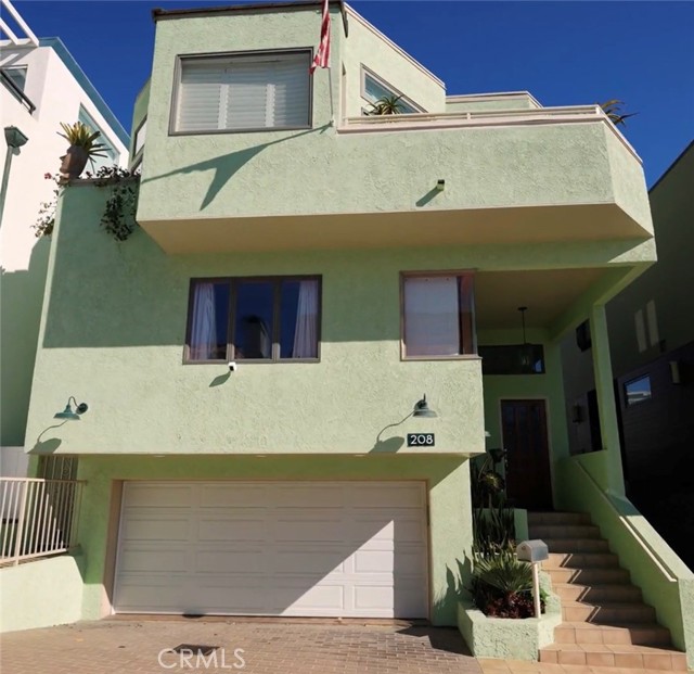 208 43rd, Manhattan Beach, California 90266, 3 Bedrooms Bedrooms, 0 ,3 BathroomsBathrooms,Residential,For Sale,43rd,0,SB26144684