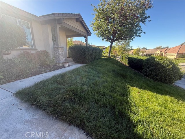 Detail Gallery Image 5 of 36 For 36228 Bur Oaks Ave, Murrieta,  CA 92562 - 3 Beds | 2 Baths