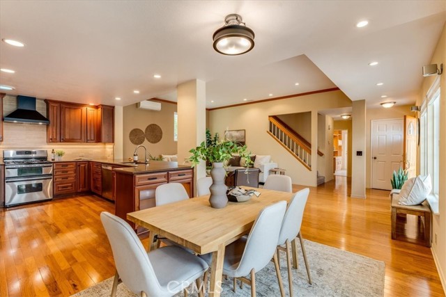 Detail Gallery Image 12 of 56 For 3930 Hollyhock Way, San Luis Obispo,  CA 93401 - 3 Beds | 3 Baths