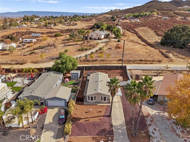 Detail Gallery Image 5 of 42 For 33410 Hidden Hollow Dr, Wildomar,  CA 92595 - 3 Beds | 2 Baths