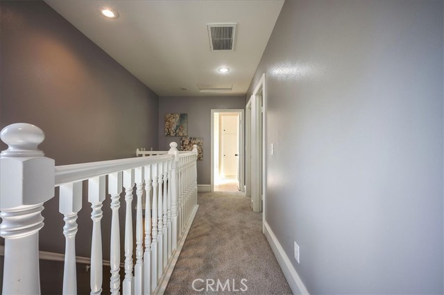 1375 N Euclid Avenue, Upland CA: https://media.crmls.org/medias/b72f5aae-f429-4bcf-a810-a7c294ec17a9.jpg