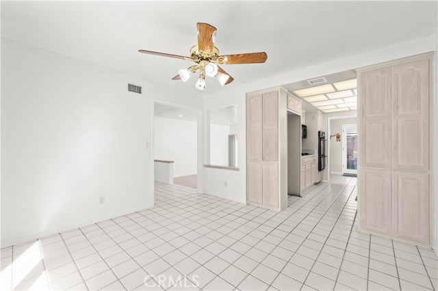 Detail Gallery Image 14 of 49 For 3440 Lama Ave, Long Beach,  CA 90808 - 4 Beds | 2 Baths