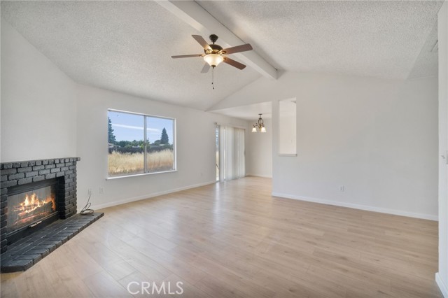 Detail Gallery Image 8 of 23 For 25732 Avenue 17, Madera,  CA 93638 - 3 Beds | 2 Baths