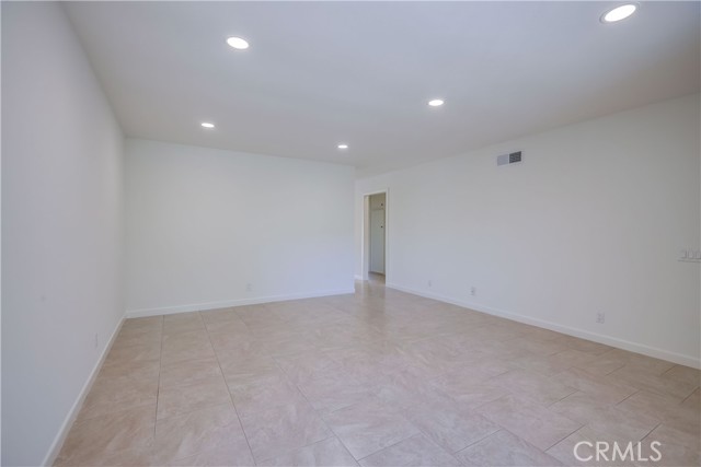 32146 Paseo Sanchez, San Juan Capistrano CA: https://media.crmls.org/medias/b7325634-4f41-4ee5-b3f4-3231a6185ec8.jpg