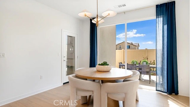 Detail Gallery Image 5 of 23 For 1722 Eagle Rd, Rialto,  CA 92376 - 3 Beds | 2/1 Baths