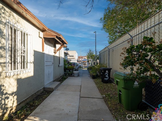 Detail Gallery Image 4 of 16 For 1930 W Manchester, Los Angeles,  CA 90047 - – Beds | – Baths