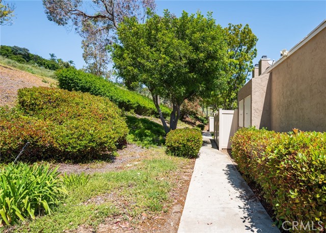 Detail Gallery Image 29 of 41 For 13656 Mulberry Tree Ct, Poway,  CA 92064 - 3 Beds | 2/1 Baths