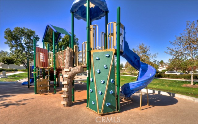 28082 Palmetto Court, Laguna Niguel CA: https://media.crmls.org/medias/b735f4d1-318f-4314-8d1a-c0b4a8c61d5b.jpg