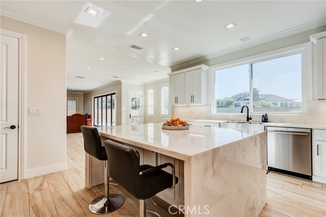 18 Elissa Lane, Ladera Ranch CA: https://media.crmls.org/medias/b7360e31-3907-40d1-aa2e-8e1b938b0250.jpg