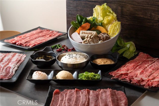 1078 E Hospitality Lane, San Bernardino CA: https://media.crmls.org/medias/b736be27-fe11-4916-bd3f-38424c243a6c.jpg