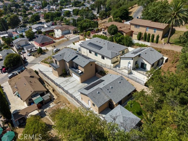 3722 Lomitas Drive, Los Angeles CA: https://media.crmls.org/medias/b7377ca1-8cff-421a-bccc-81bb73e8a761.jpg