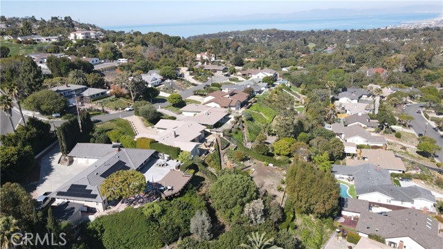 5001 Range Horse Lane, Rolling Hills Estates, California 90274, 3 Bedrooms Bedrooms, ,4 BathroomsBathrooms,Residential,Sold,Range Horse,SB22038227