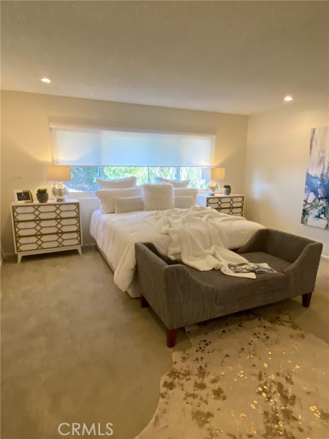 Upstairs Large Master Bedroom