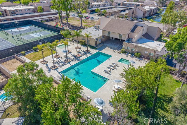 Detail Gallery Image 52 of 59 For 24430 Nicklaus Dr #L2,  Valencia,  CA 91355 - 3 Beds | 3 Baths