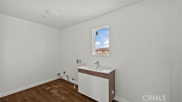 Image 35 of 49 For 14424 Buvan Ct