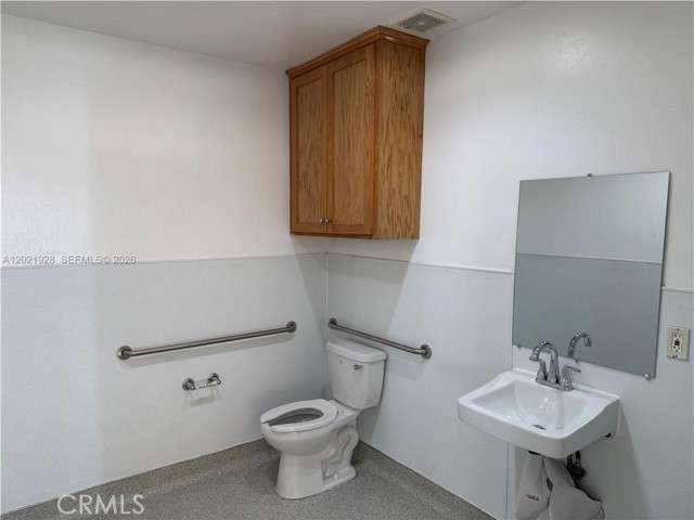  Commercial for Sale in Tehachapi, California
