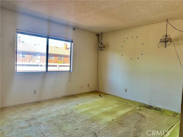 Detail Gallery Image 16 of 23 For 1224 Westmont Dr, San Pedro,  CA 90732 - 2 Beds | 2/1 Baths