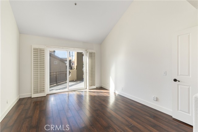 MLS #OC25178232 image #25