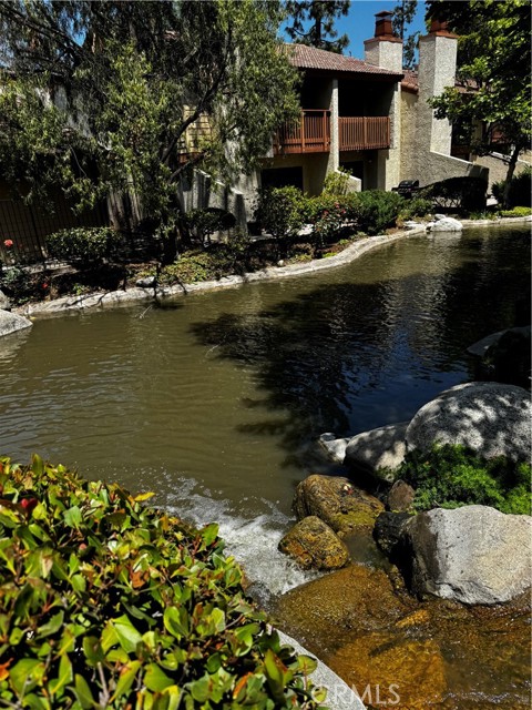 Detail Gallery Image 28 of 31 For 5760 Owensmouth Ave #28,  Woodland Hills,  CA 91367 - 2 Beds | 1/1 Baths
