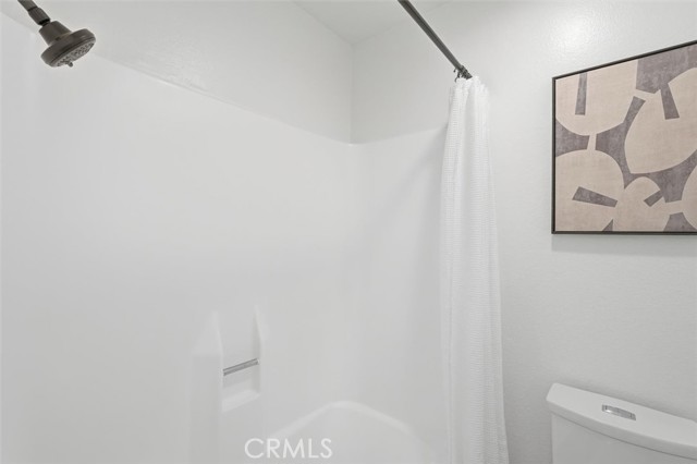 Detail Gallery Image 12 of 41 For 11645 Montana Ave #321,  Los Angeles,  CA 90049 - 1 Beds | 1 Baths