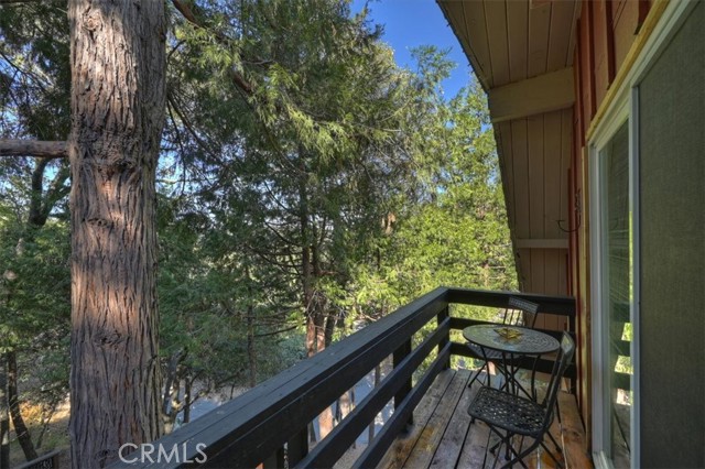 23463 The Blind Trail, Crestline, CA 92325