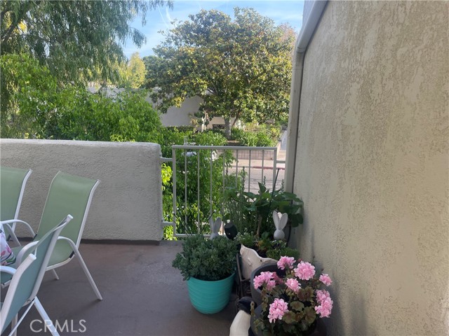 Detail Gallery Image 18 of 59 For 2189 via Mariposa East #Q,  Laguna Woods,  CA 92637 - 2 Beds | 1 Baths