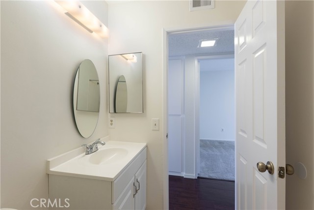 Detail Gallery Image 16 of 28 For 2044 Choctaw Dr, West Covina,  CA 91791 - 3 Beds | 2/1 Baths