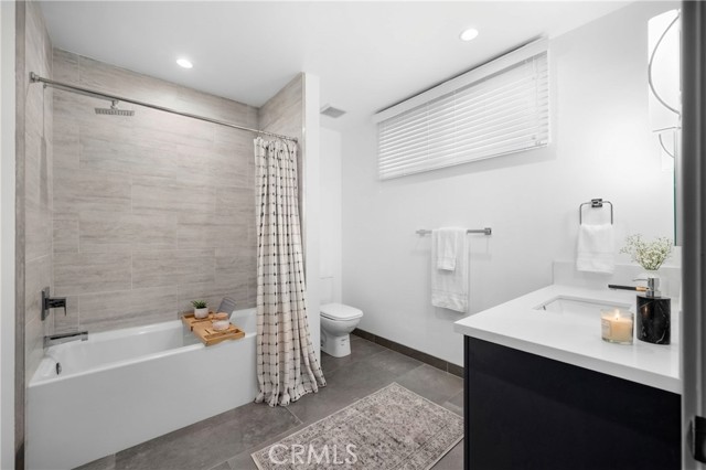 Detail Gallery Image 15 of 54 For 125 Hurlbut St #108,  Pasadena,  CA 91105 - 2 Beds | 2 Baths