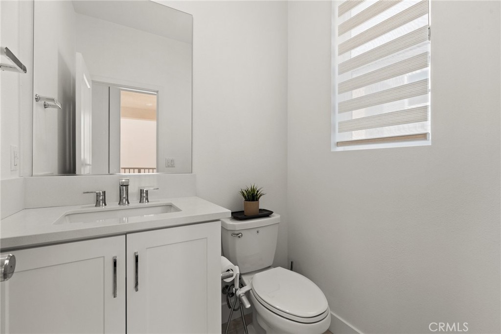 B73fea37 291b 4c25 9bbc E4c0a00f96ba