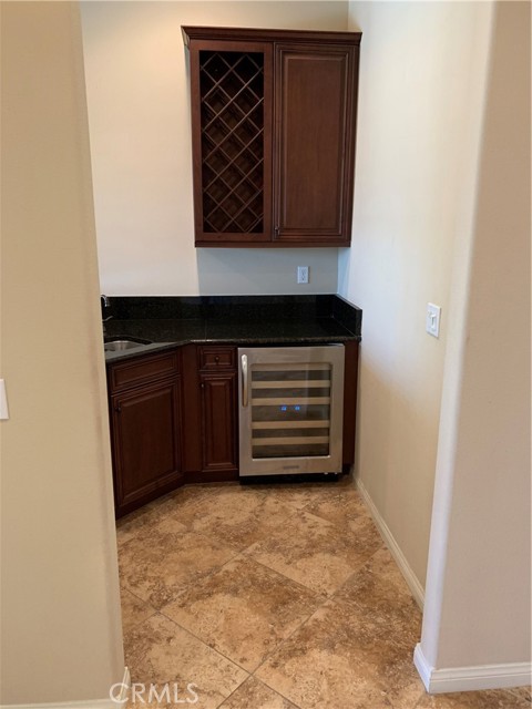 wine fridge in wet bar included