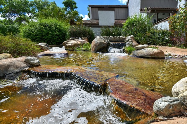 Detail Gallery Image 54 of 64 For 6265 Canoga #53,  Woodland Hills,  CA 91367 - 2 Beds | 2/1 Baths