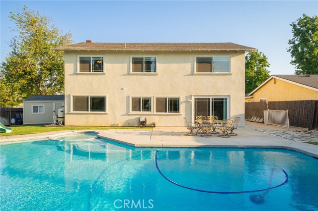 9422 Meadow Street, Rancho Cucamonga CA: https://media.crmls.org/medias/b74263f5-4c78-4193-91a5-c3871a7d4d7f.jpg