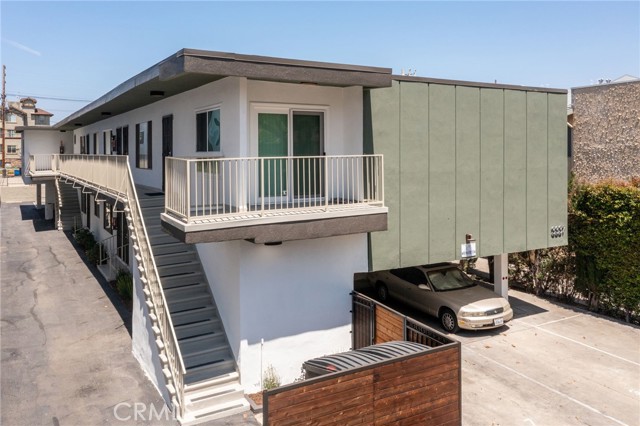 3337 S Durango Avenue, Los Angeles CA: https://media.crmls.org/medias/b743be94-b28d-4a19-a1ab-554f8fba695c.jpg