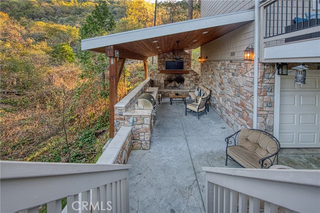 Image 32 of 46 For 37748 Marina View Drive