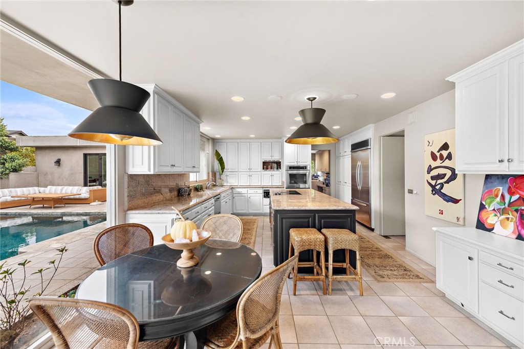 MLS #OC25157494 img 8