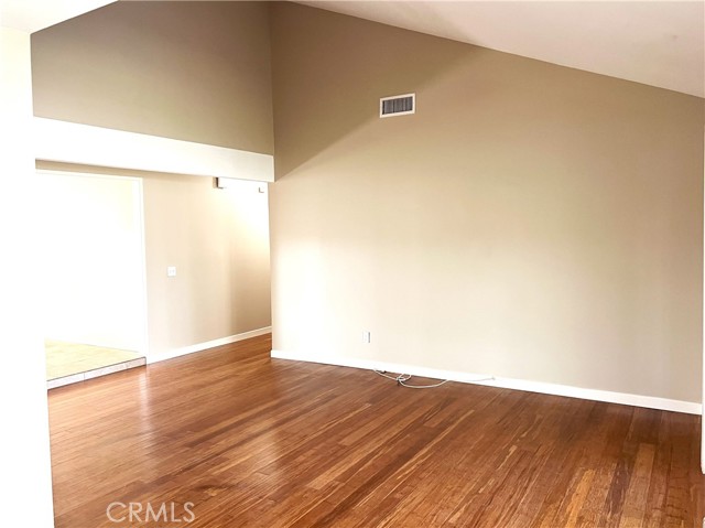 Detail Gallery Image 10 of 42 For 42650 San Julian Pl, Temecula,  CA 92592 - 4 Beds | 2 Baths