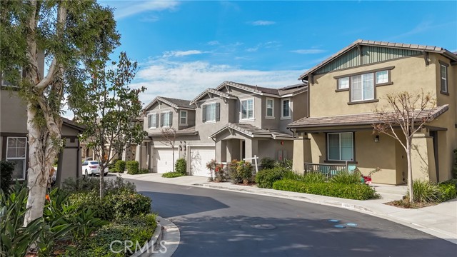 Detail Gallery Image 4 of 40 For 2313 Navigation, Placentia,  CA 92870 - 3 Beds | 2/1 Baths