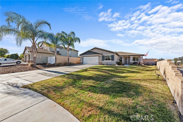 Detail Gallery Image 3 of 42 For 29027 Turtle Rock Ct, Menifee,  CA 92587 - 5 Beds | 2 Baths