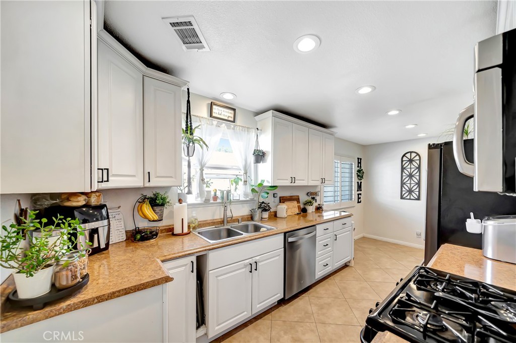 MLS #SR25246725 image #15