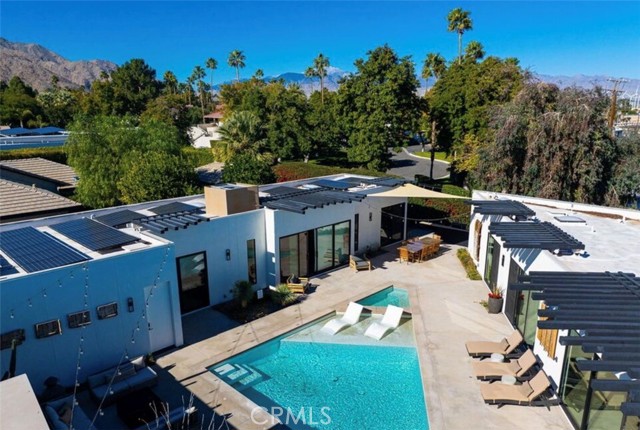 400 W Santa Catalina, Palm Springs, CA 92262