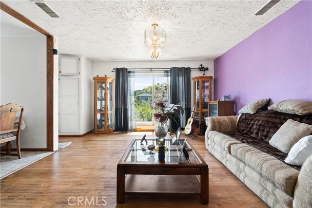 Detail Gallery Image 28 of 35 For 15343 Carfax Ave, Bellflower,  CA 90706 - 3 Beds | 2 Baths