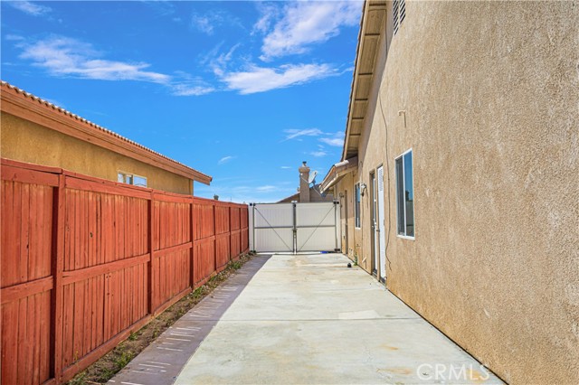 Detail Gallery Image 32 of 33 For 18563 Laurie Ln, Adelanto,  CA 92301 - 4 Beds | 2 Baths
