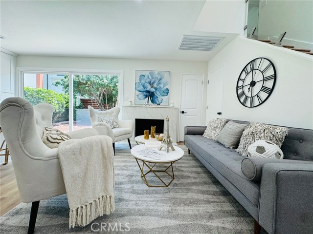 32942 Paseo Del Lucero, San Juan Capistrano CA: https://media.crmls.org/medias/b74be713-72b5-43f3-be87-26f028f4c34c.jpg