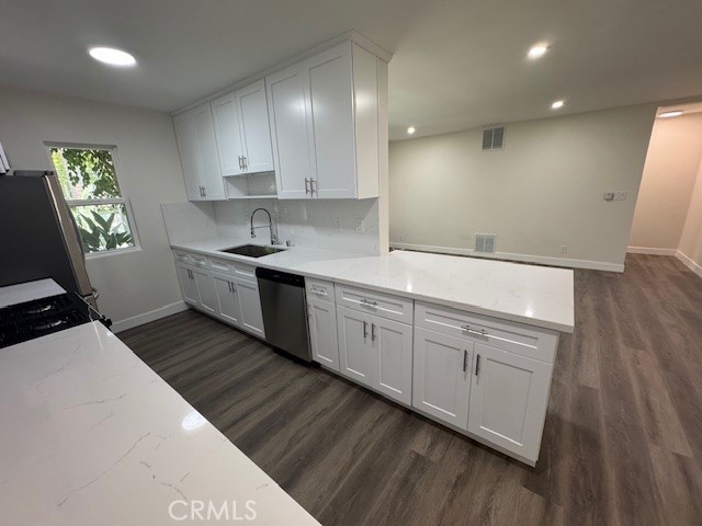 7730 Lexington Ave. #102, West Hollywood CA: https://media.crmls.org/medias/b74d3d87-9f4c-4113-ab41-65f3dc79abb8.jpg